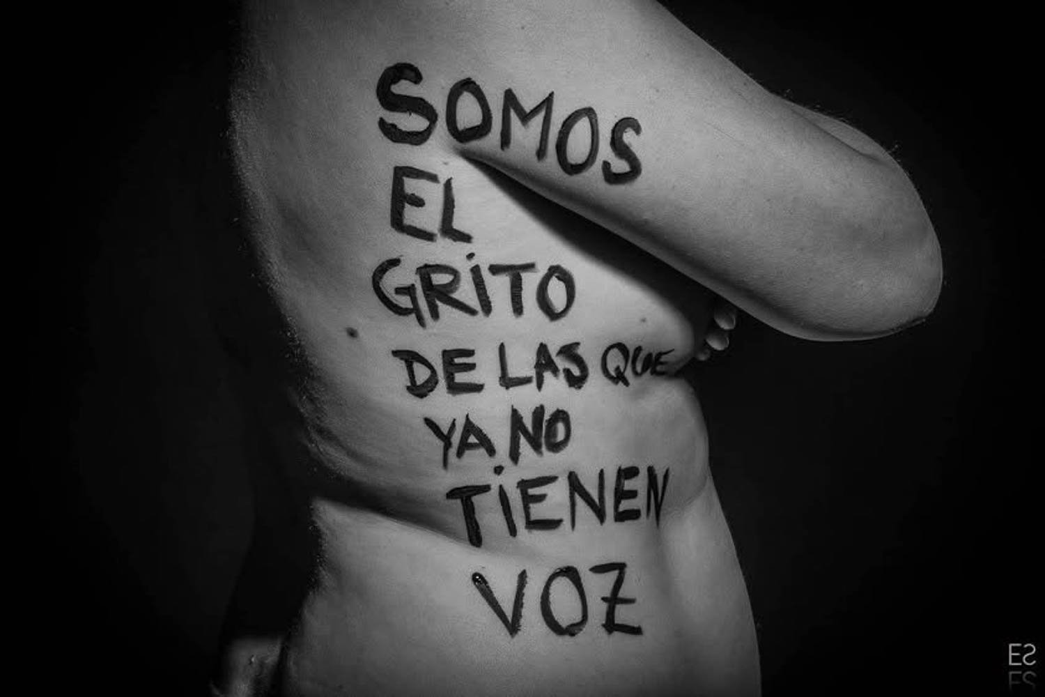Fotografía de Estanislao Santos: Fotografía de la serie El Grito de Nuestros Cuerpos
